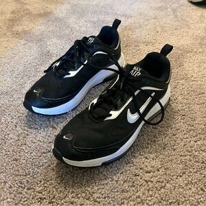 Nike Air Max AP Running Shoes Sneakers Men’s Size 9.5 Black